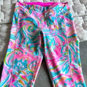 Lilly Pulitzer Leggings size M gently worn!